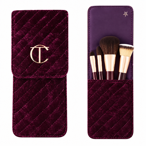 Фото Подарунковий набір пензлів для макіяжу з оксамитовим чохлом Charlotte Tilbury Charlotte's Magic Mini Brush Set 4 пензлі Brush Set 4 шт
