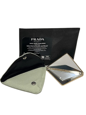 Фото Двойное зеркальце Prada Beauty Mirror с чехлом Prada Beauty Mirror