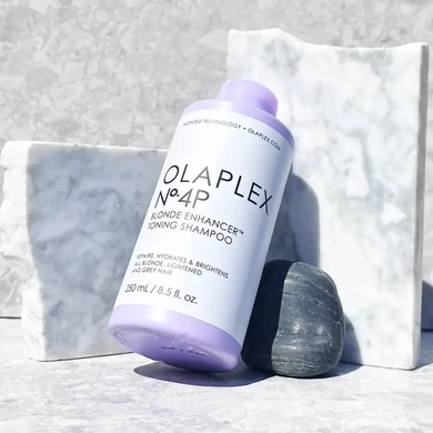 Фото Шампунь Olaplex No 4P Blonde Enhancer тонуючий 250 мл Blonde №4P