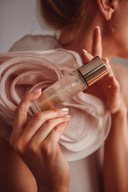 Фото Основа під макіяж з ефектом сяйва Yves Saint Laurent Touche &Eacute;clat Blur Primer 30 ml Blur Primer