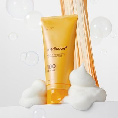 Очищающая пенка для умывания Medicube Facial Cleanser Kojic Acid Turmeric Whip Cleanser 120 г