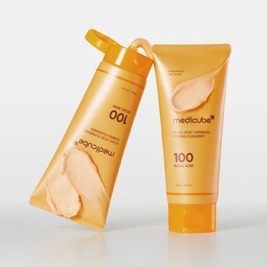 Очищающая пенка для умывания Medicube Facial Cleanser Kojic Acid Turmeric Whip Cleanser 120 г