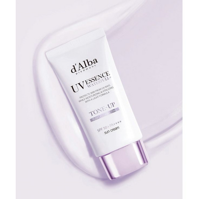 Фото Солнцезащитный крем D'Alba Waterfull Tone-Up Sun Cream Purple для осветления кожи 50 мл Cream Purple