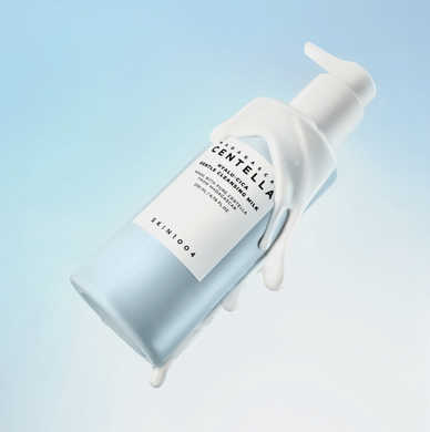 Фото Молочко для тела Skin1004 Hyalu-Cica Gentle Cleansing Milk, 200 мл Hyalu-Cica Gentle