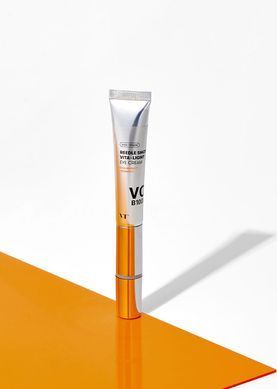 Фото Крем під очі VT Cosmetics Reedle Shot Vita-Light Eye Cream Vita-Light Eye Cream