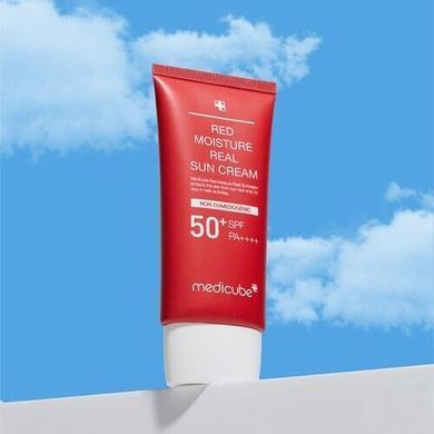 Фото Солнцезащитный крем для лица Medicube Red Moisture Real Sun Cream SPF50+ Red Moisture