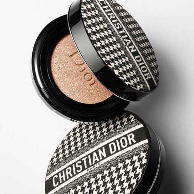 Фото Зволожуючий тональний кушон з захистом SPF35 Dior 14 г Dior 0N