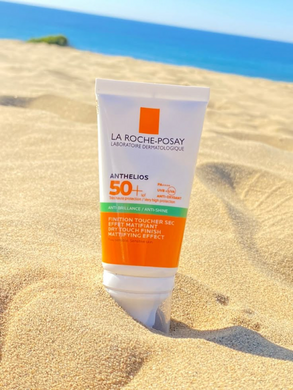 Фото Гель-крем від сонця  для чутливої шкіри з Dry Touch ефектом La Roche-Posay SPF 50+ PA++++ 50 мл Dry Touch