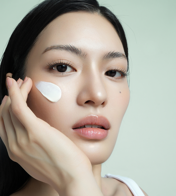 Фото Солнцезащитный крем D'Alba Waterfull Mild Mineral Filter Sun Cream SPF 50+PA+++ 50 ml Mineral Filter