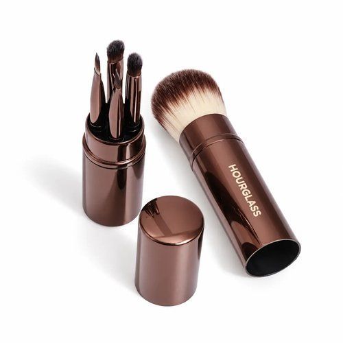 Фото Компактный набор кистей для лица и глаз 5 в 1 в футляре Hourglass Travel Brush Set Набір пензлів 5 в 1
